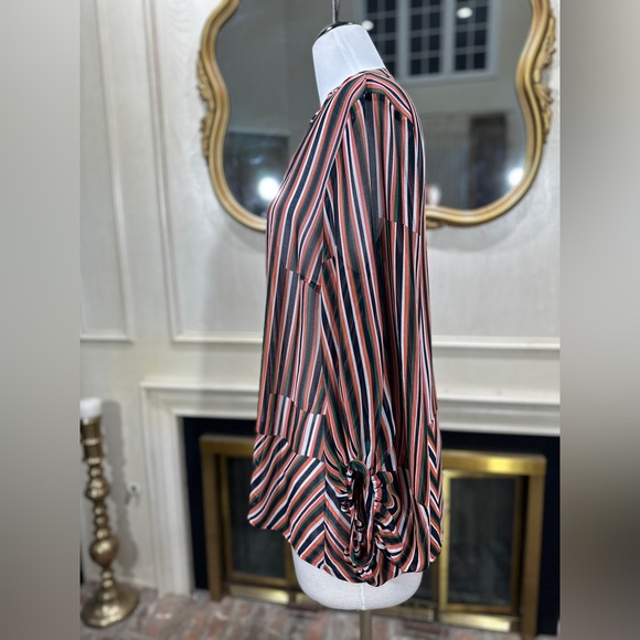 Cabi Ultimate Blouse Style 5519‎ Large Striped Sheer Popover Lightweight - Picture 4 of 11